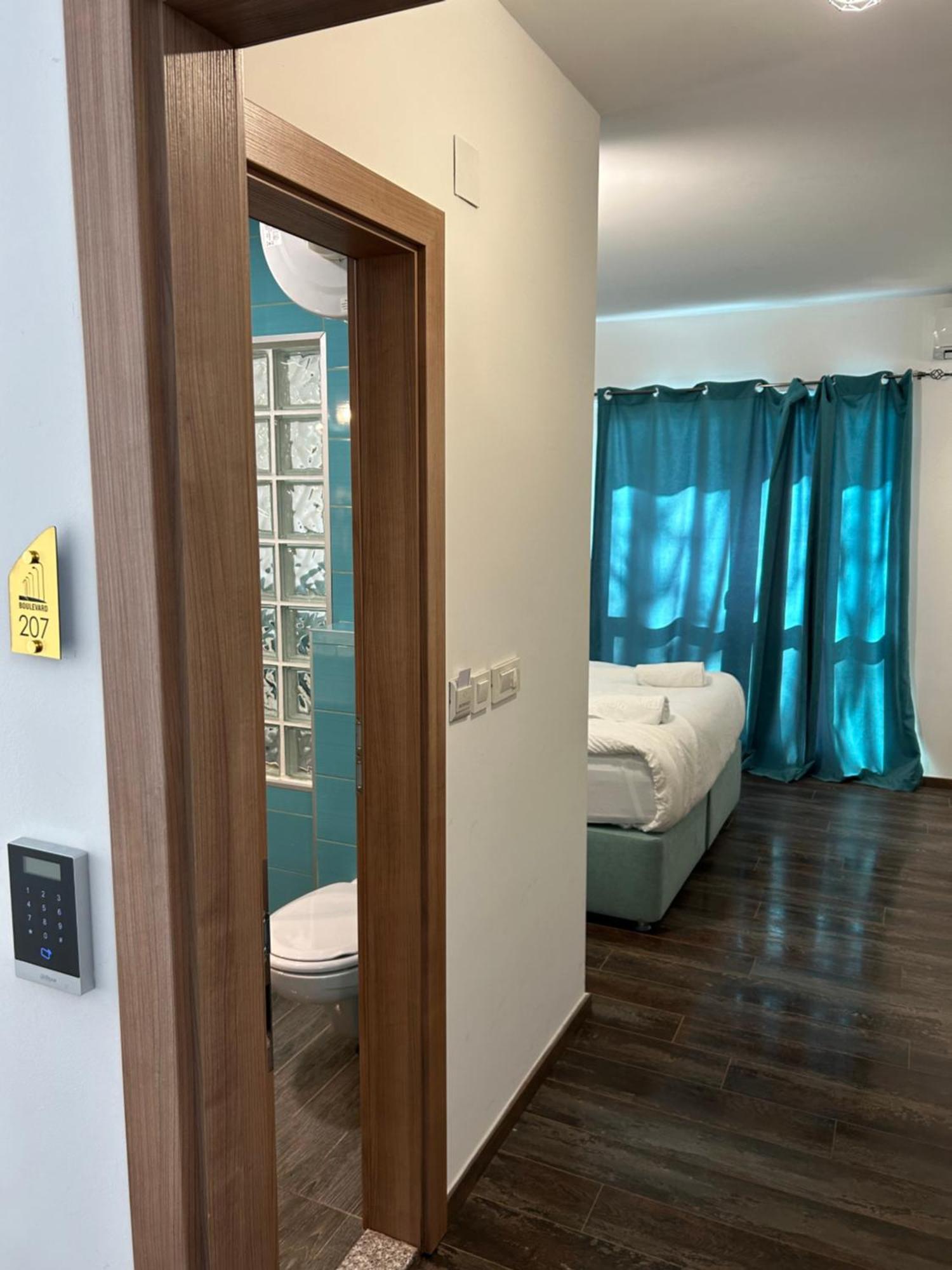 Boulevard Luxury Apartments City Center โอครีด ภายนอก รูปภาพ