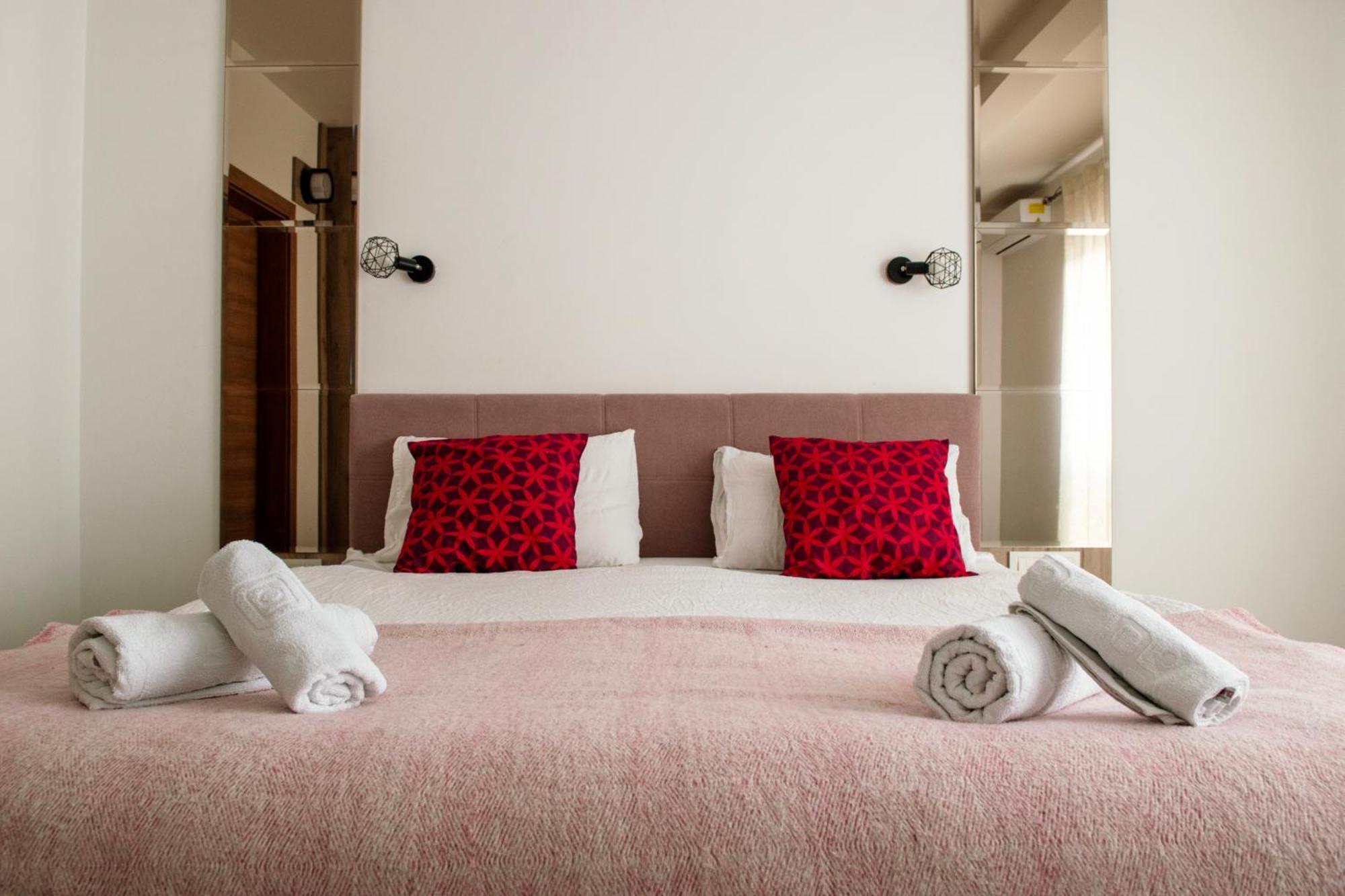 Boulevard Luxury Apartments City Center โอครีด ภายนอก รูปภาพ